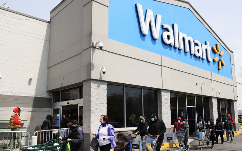 Walmart Revenues Grew up 5.2% in the Third Quarter. U.S. E-Commerce Sales Rose 79%