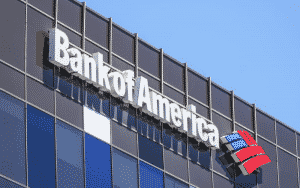 Bank of America Posts Smaller-than-Expected Drop in Earnings, Projects Loan Growth