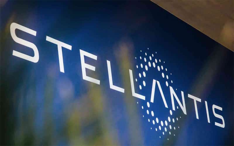 Stellantis Gains 6.5% in Milan and Paris Trading Debut after Fiat-PSA Merger