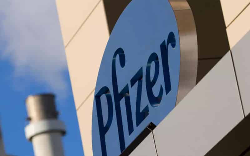 Pfizer Projects Vaccine Sales of About $15 Billion in 2021, Raises Guidance