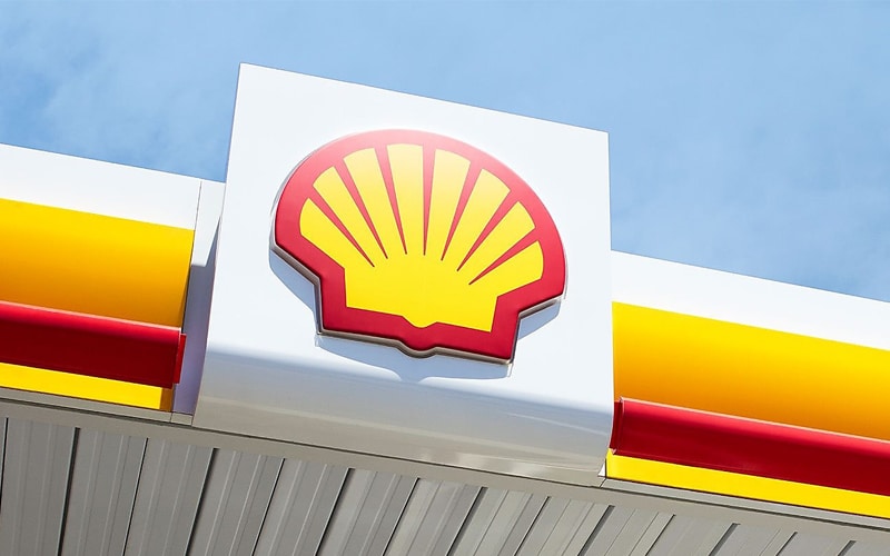 Shell Yields to Climate Action Pressure, Vows to Eliminate Carbon by 2050