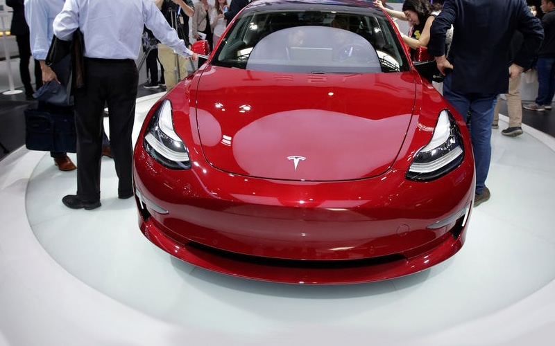 Chinese Military Bans Tesla Cars in Its Facilities