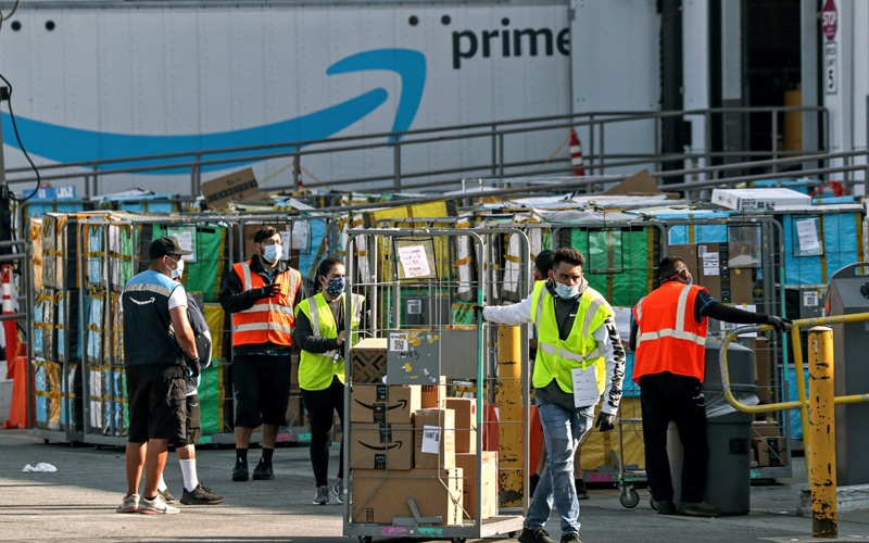 Amazon Workers in Alabama Voted against Unionization. Here is Why
