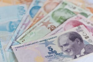 Prospects of End to US-Turkey Missile Tussle Sees Lira Jump the Most Since Mid-May