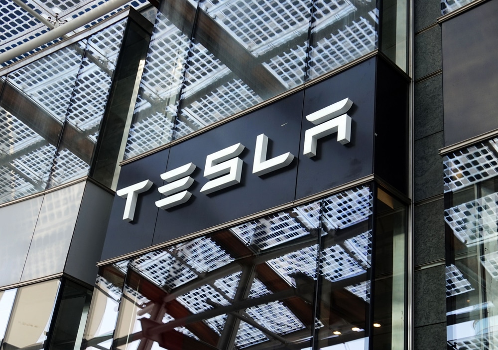 Tesla Beats Estimates to Report a Tenfold YOY Jump in Net Income