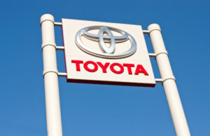 Toyota Shares Plunge by 3.5% on Its Intention to Cut Production by 40%