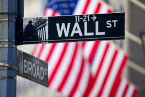 Wall Street to Bypass Washington in High-level Talks with Beijing