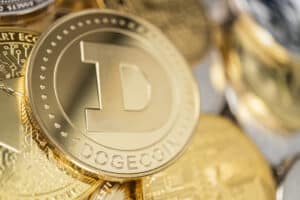 Dogecoin Temporarily Takes the 9th Position From Shiba Inu in Renewed Surge