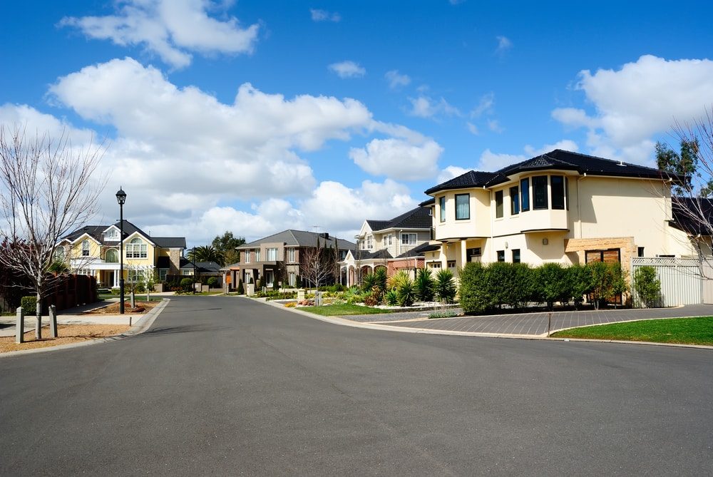 Pending Home Sales Plunge 2.3% in September as All Regions Post Waning Activity