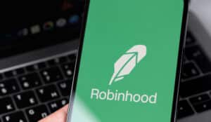 Robinhood Stock Plunges to Its IPO Price as Q3 2021 Crypto Revenues Disappoint