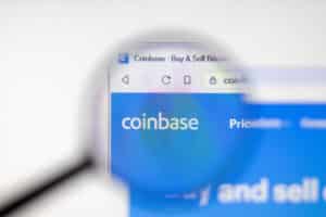 Coinbase Tanks Almost 15% as Q3 2021 Revenues Disappoint, Active Users Fall