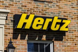 Hertz’s $2 Billion Stock Repurchase Boosts Price to Above $25