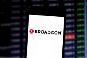 Broadcom Soars After Announcing $10B Share Buyback, Revenue up 15% in Q4 2021