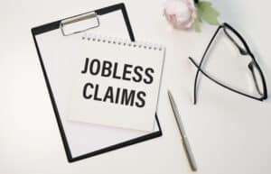 US Jobless Claims Fall by 30,000 to a Below-Estimate Level