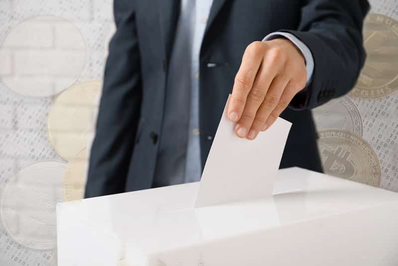 Crypto Execs. Form Political Action Group to Support Candidates for Midterm Poll