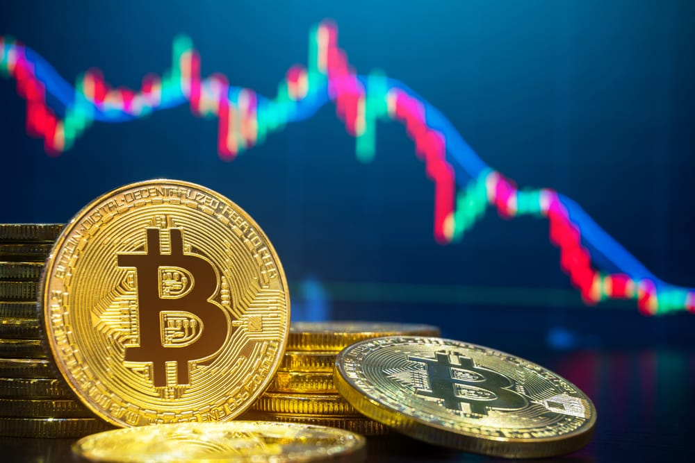 BTC Falls to $35.6K as Gold Takes Crown of Safe Haven After Russia Invades Ukraine
