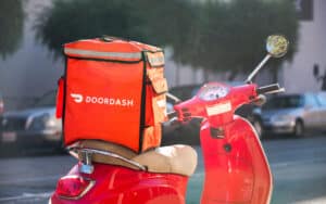 DoorDash Soars 27% After Q4 2021 Revenue Beats Forecasts