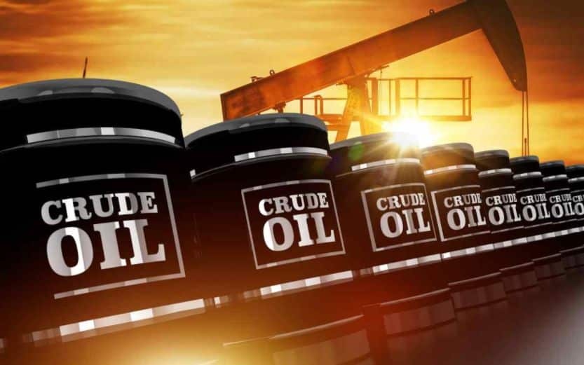 US Crude Inventories Decline by 3.4M Barrels, Imports Also Fall