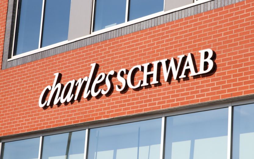 Charles Schwab Falls 10% as First Quarter Profit Declines to $1.4B