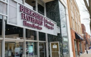 Berkshire Hathaway Discloses $41B Stock Purchases in the First Quarter