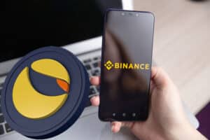 Binance Halts LUNA and UST Trading in Further Blow to Terra Ecosystem