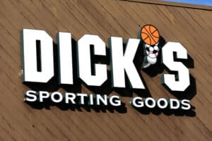 Dicks Sporting Goods Stock Falls as Q1 2022 Comparable Sales Decline 8.4%