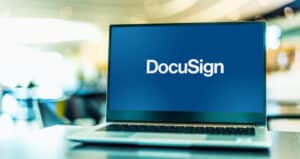 DocuSign Shares Tank 25% as Earnings in Q1 2023 Miss Estimates