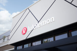 Lululemon Provides a Robust Guidance After Q1 2022 Revenue Grows by 32%