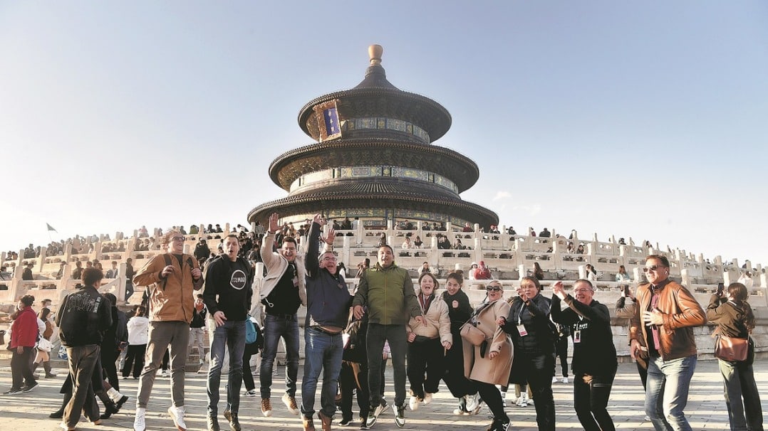 Favorable measures propel surge of foreign tourists