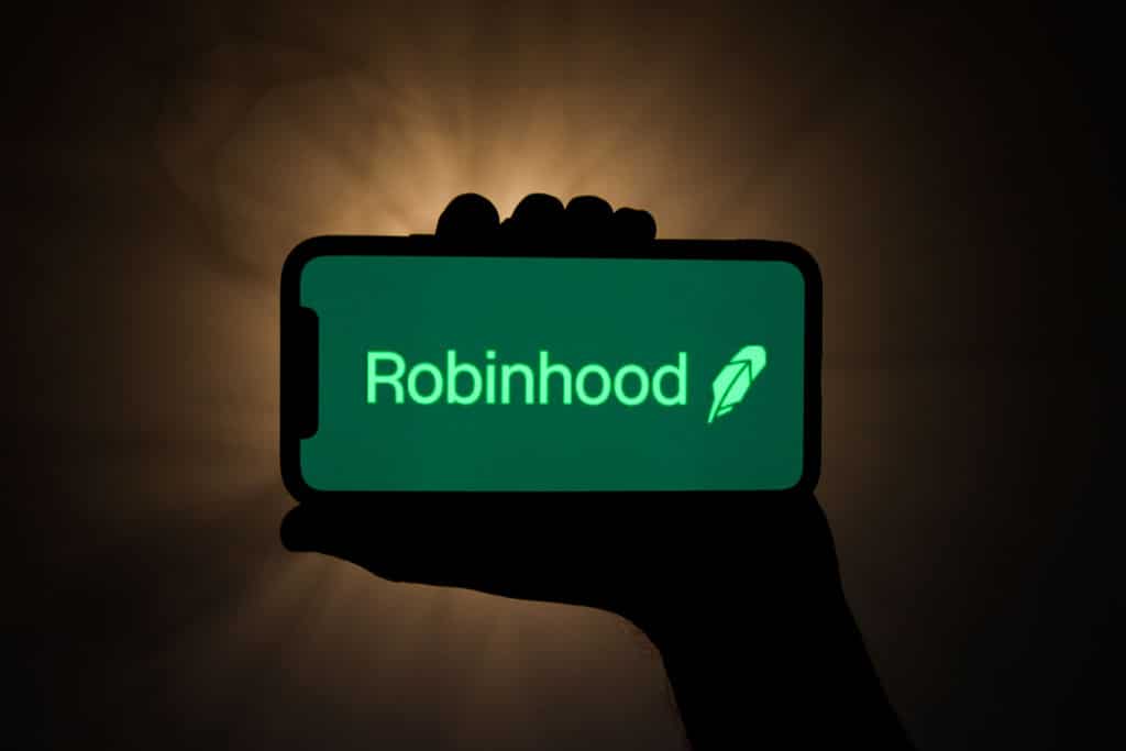 Robinhood CEO Says No Plans To Invest In Bitcoin – FinanceFeeds