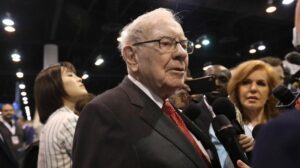 US should not use trade as weapon, says Buffett
