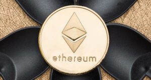 ETH Breaks Out After Bullish Divergence, Altcoin Momentum Building