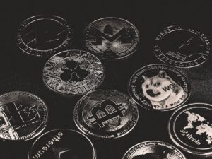 Altcoin Market Suffers Sharp Decline as Bitcoin Holds Steady – TokenPost