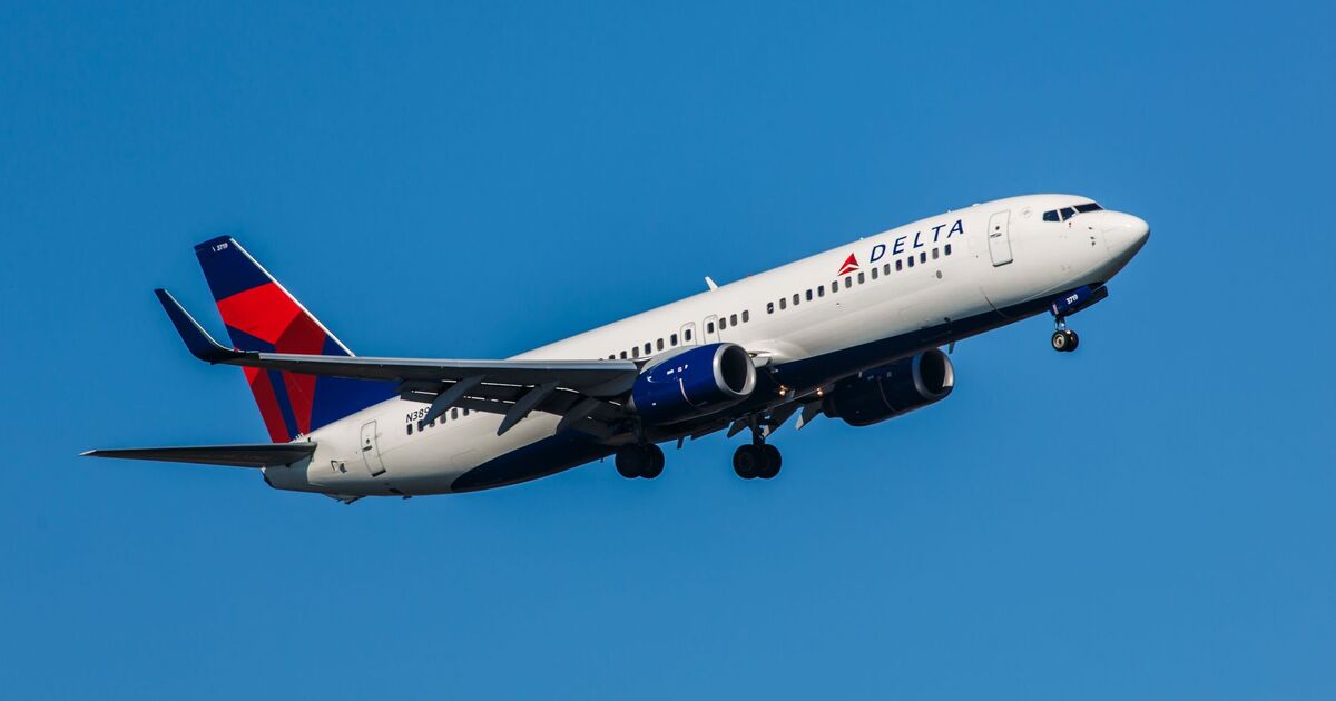 Boeing Wing Loss: Plane Loses Part in Mid-Air News – News Directory 3