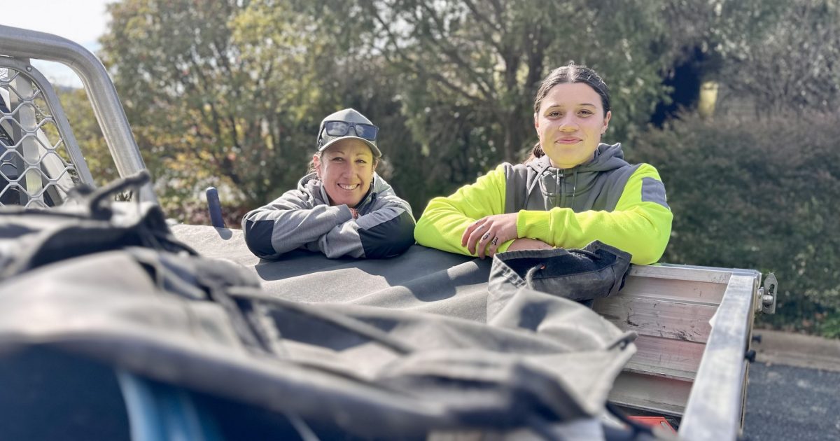 Once a burnt-out and broken paramedic, Kirstenâ€™s now Canberra’s ‘Landscaping Lass’ | Region Canberra