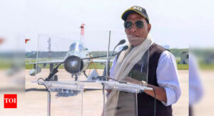 MiG-21 flies into sunset: Stamped India’s air power on global stage, says Rajnath | Chandigarh News – The Times of India